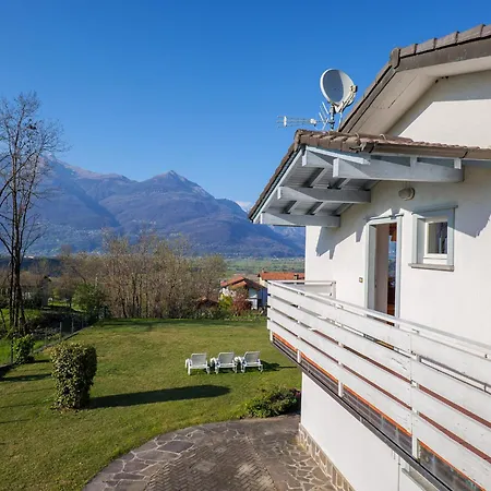 Sole 2 Terrassen Mit Pool Og Lägenhet